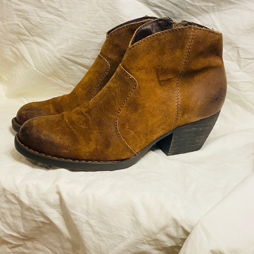 Born brown suede ankle boots womens 8.5
